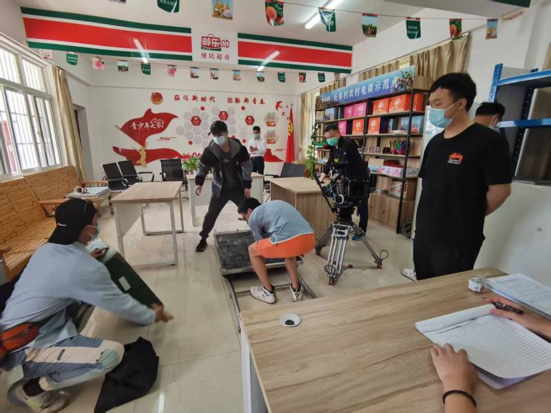 东莞广告片拍摄公司：极简主义践行者，少即是多的视觉哲学