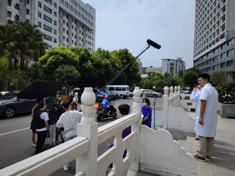 东莞广告片拍摄公司低成本实现高规格制作的诀窍